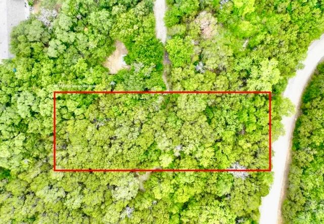 3633 Flint Rock Circle, Granbury, TX 76048