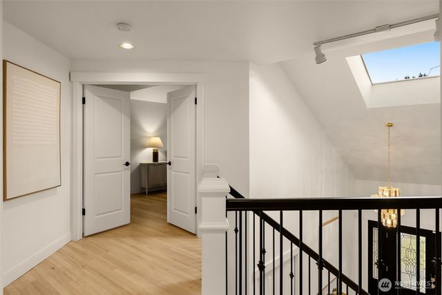 26018 SE 38th Court, Sammamish, WA 98029