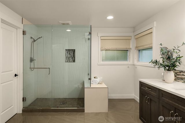 26018 SE 38th Court, Sammamish, WA 98029