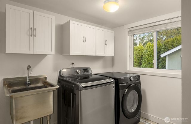 26018 SE 38th Court, Sammamish, WA 98029