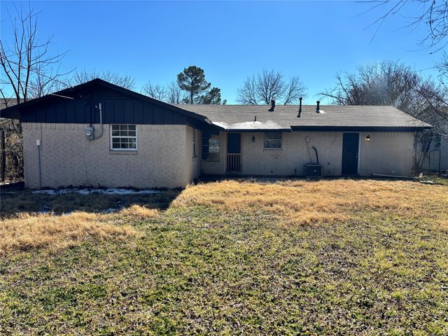 3501 NE 10th Street, Mineral Wells, TX 76067