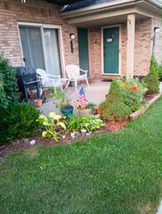 24134 Wedgewood Circle 39, Warren, MI 48091