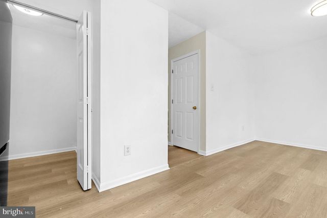 1227 DAHLIA LN, Frederick, MD 21703