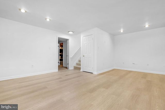 1227 DAHLIA LN, Frederick, MD 21703