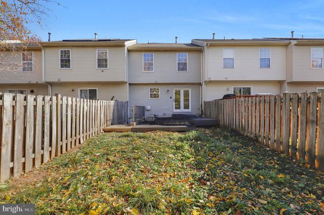 1227 DAHLIA LN, Frederick, MD 21703