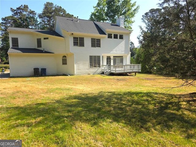 2255 Fairwood Circle, Jonesboro, GA 30236