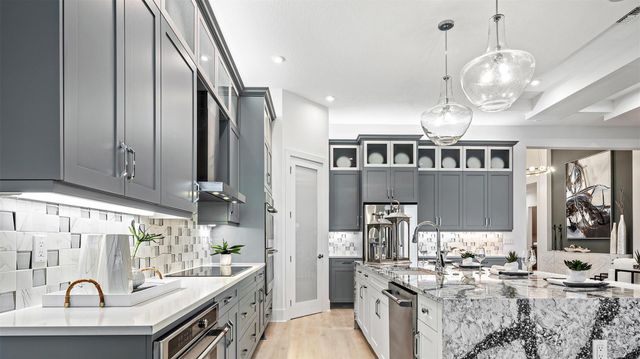 13585 SW SHINNECOCK DRIVE, Port St Lucie, FL 34987