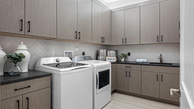 13585 SW SHINNECOCK DRIVE, Port St Lucie, FL 34987