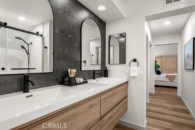 93 Lehigh Aisle, Irvine, CA 92612