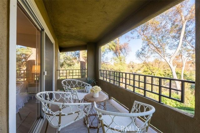 93 Lehigh Aisle, Irvine, CA 92612