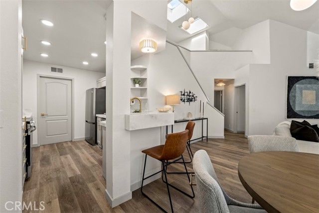 93 Lehigh Aisle, Irvine, CA 92612