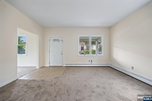 250 Woodcliff Avenue, Little Falls, NJ 07424