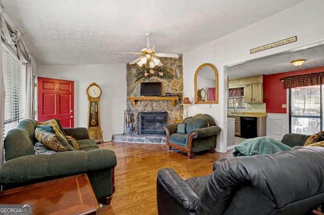 120 Farmbrook Trail, Stockbridge, GA 30281