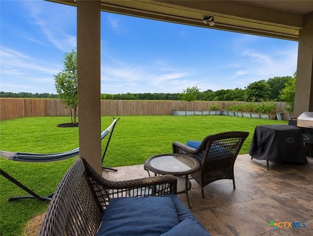 1132 Creekside Pond Road, Seguin, TX 78155