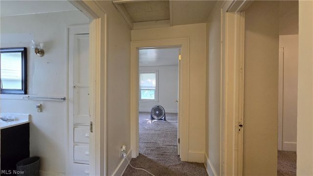442 Poland Avenue, Struthers, OH 44471