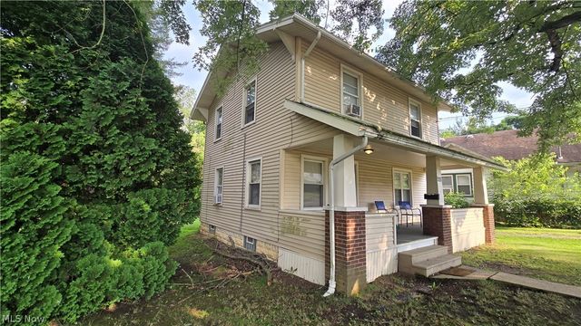 442 Poland Avenue, Struthers, OH 44471