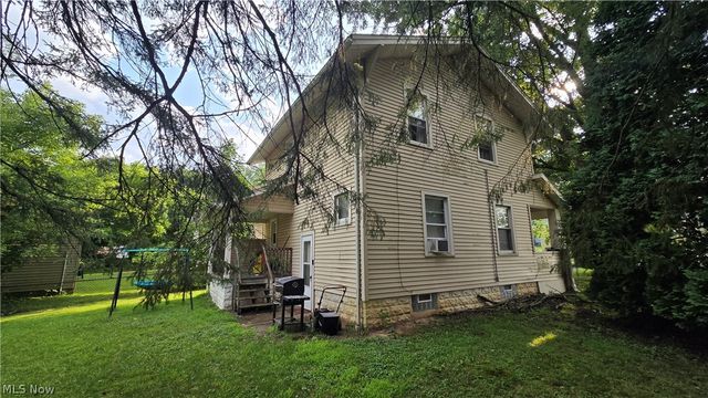 442 Poland Avenue, Struthers, OH 44471