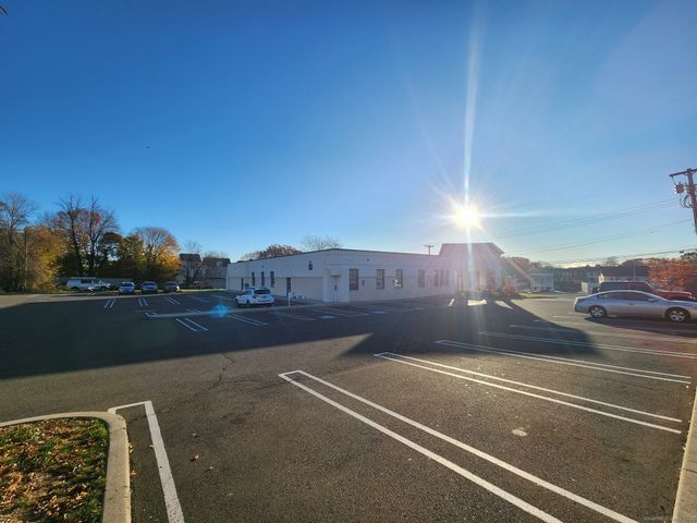 233 Broad Street, Milford, CT 06460