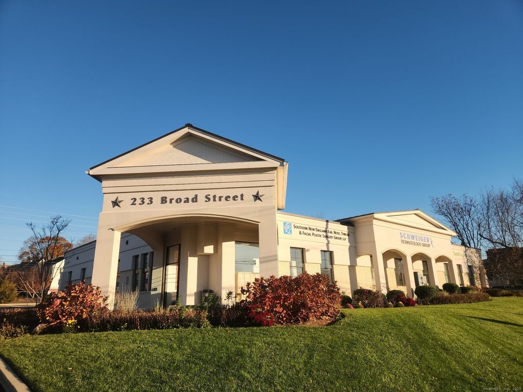 233 Broad Street, Milford, CT 06460