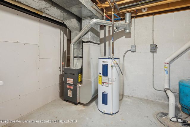 3010 W Kalamo Highway, Charlotte, MI 48813