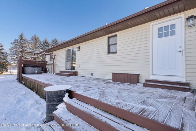 3010 W Kalamo Highway, Charlotte, MI 48813