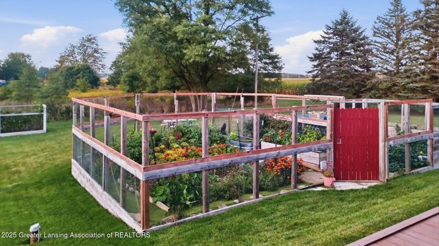 3010 W Kalamo Highway, Charlotte, MI 48813