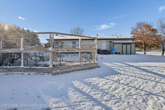 3010 W Kalamo Highway, Charlotte, MI 48813