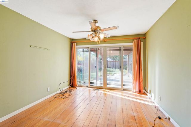 15879 Via Cordoba, San Lorenzo, CA 94580