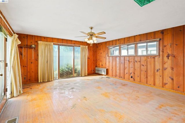 15879 Via Cordoba, San Lorenzo, CA 94580