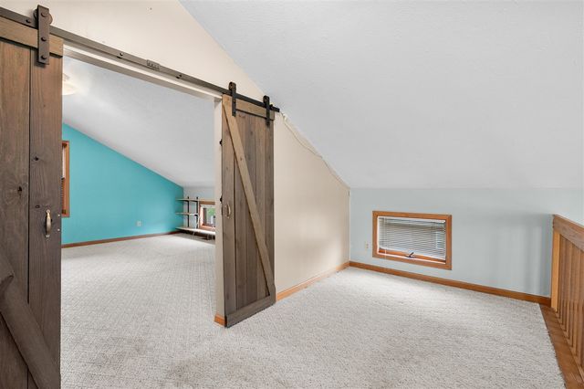11065 E Indian Lake Drive, Vicksburg, MI 49097