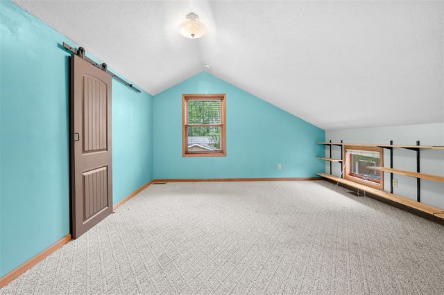 11065 E Indian Lake Drive, Vicksburg, MI 49097