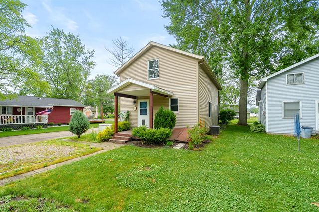 11065 E Indian Lake Drive, Vicksburg, MI 49097