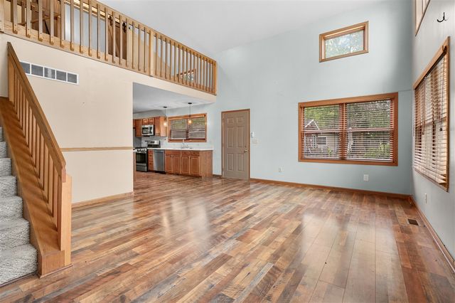 11065 E Indian Lake Drive, Vicksburg, MI 49097