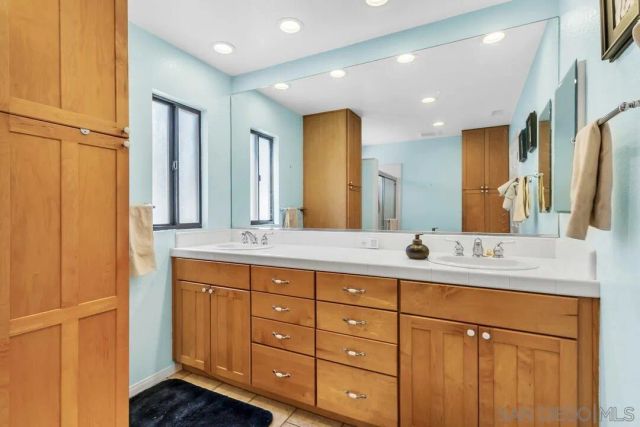 15902 Camino De Oro, Valley Center, CA 92082