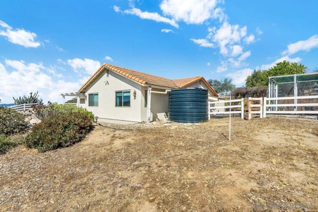 15902 Camino De Oro, Valley Center, CA 92082
