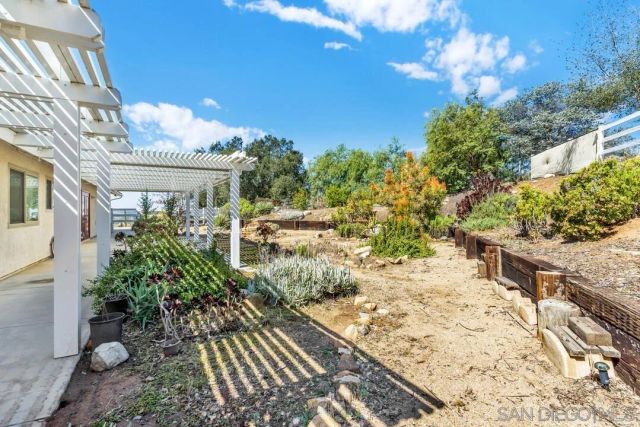 15902 Camino De Oro, Valley Center, CA 92082