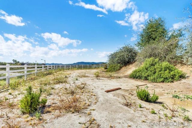 15902 Camino De Oro, Valley Center, CA 92082