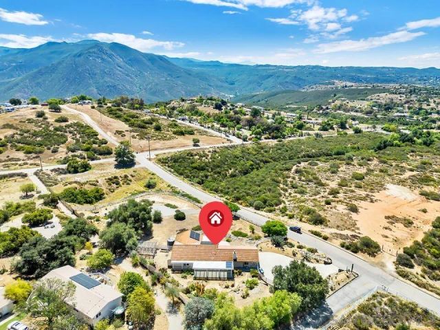 15902 Camino De Oro, Valley Center, CA 92082
