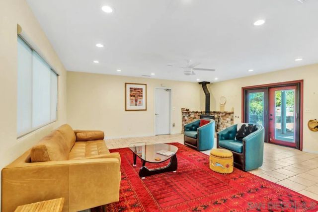 15902 Camino De Oro, Valley Center, CA 92082