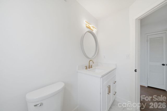 920 Mcalway Road F, Charlotte, NC 28211