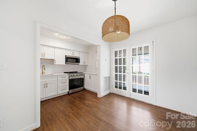 920 Mcalway Road F, Charlotte, NC 28211