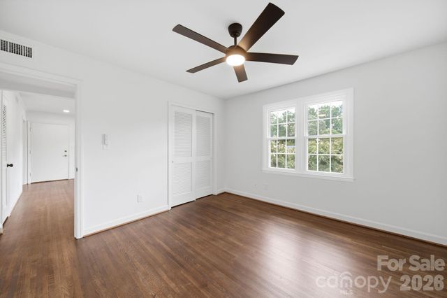 920 Mcalway Road F, Charlotte, NC 28211