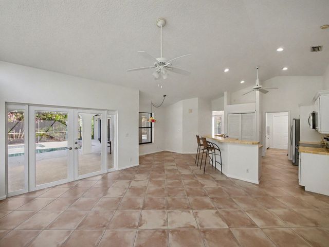 6108 Winding Lake Drive, Jupiter, FL 33458