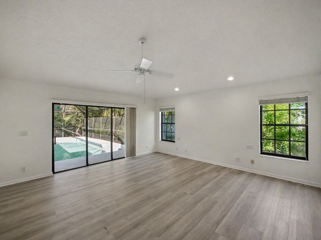 6108 Winding Lake Drive, Jupiter, FL 33458