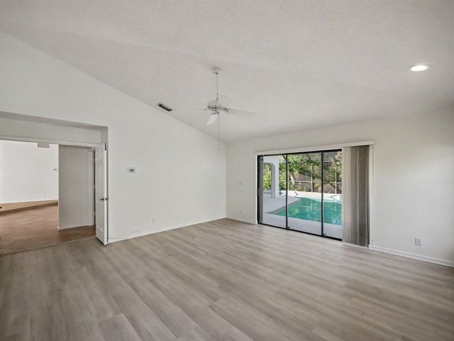 6108 Winding Lake Drive, Jupiter, FL 33458