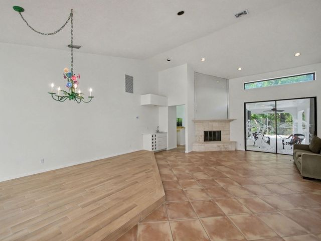 6108 Winding Lake Drive, Jupiter, FL 33458