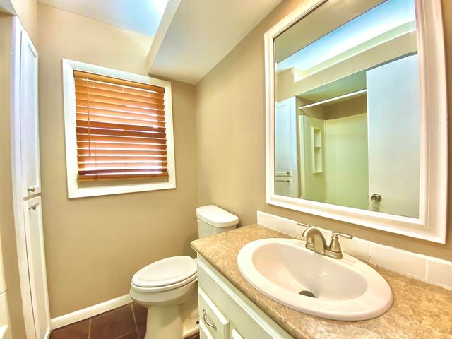 319 Holly Street Sw, City Of Wyoming, MI 49548