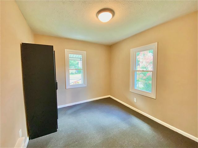 319 Holly Street Sw, City Of Wyoming, MI 49548