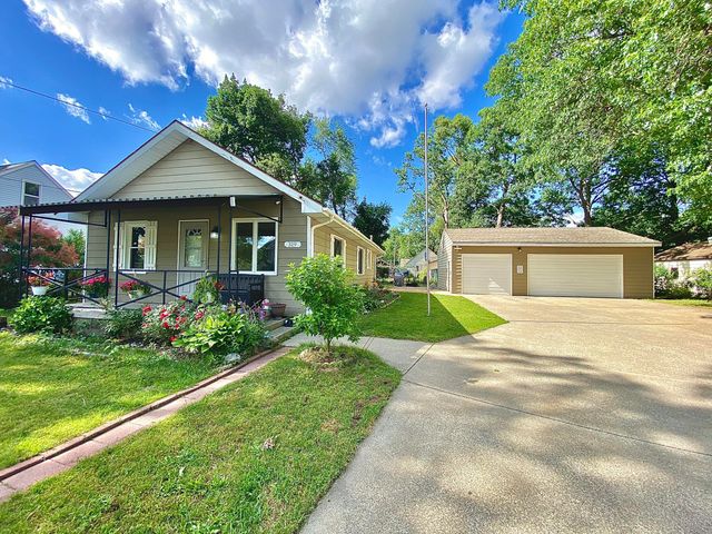 319 Holly Street Sw, City Of Wyoming, MI 49548