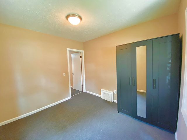319 Holly Street Sw, City Of Wyoming, MI 49548